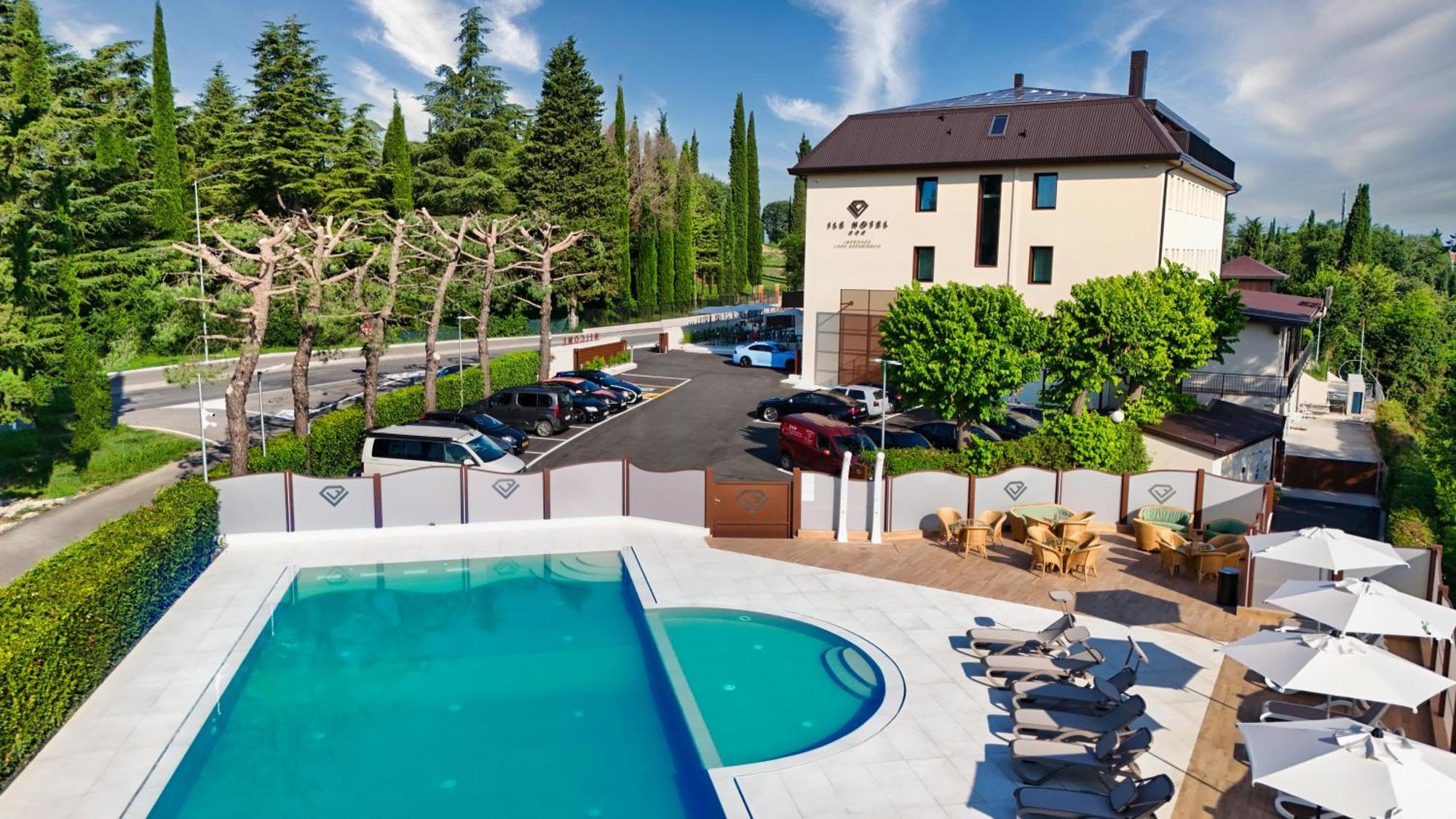 Ile Hotel Peschiera del Garda Exterior foto
